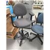 Image 2 : Qty 5 Rolling Office Chairs - Some w/ Arms, Misc Conditions