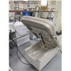 Image 4 : Midmark Ritter 222 Barrier-Free Examination Table