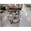 Image 6 : Stryker 1061 Mobile Stretcher