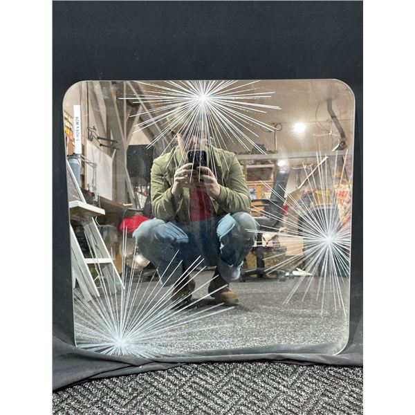 Star Mirror 24 x 24