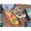 Image 5 : lot of collectibles - wooden shoe + brush, wood beads, paint kit, phone, buttons