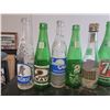 Image 2 : 10 vintage pop bottles