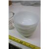 Image 3 : Fire-King milk glass bowls and measuring cup