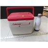 Image 1 : Coleman personal 8 cooler red & white 5272 lunch and michelob ultra bottle
