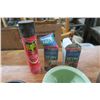 Image 5 : lot of plant pots and insecticides