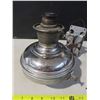 Image 3 : antique wall mount oil lamp no dome