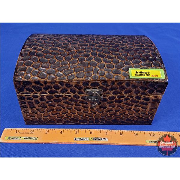 HOME DÉCOR : Trinket Trunk (4-3/4 H x 9 W x 6-1/4 D) (SEE PICS!)