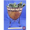 Image 1 : HOME DÉCOR : Tin Plant Stand (17"H x 13-1/2"W x 5-1/2"D) (SEE PICS!)