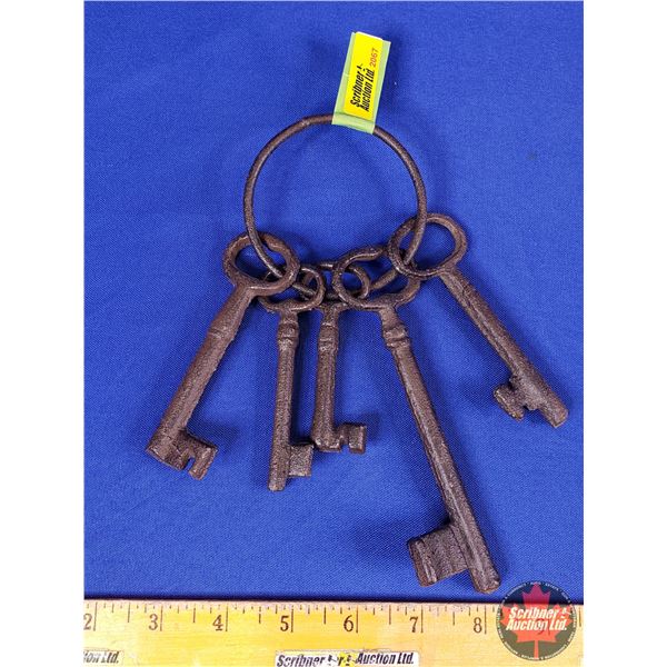 HOME DÉCOR : Cast Iron Skeleton Style Keys "Ford" Markings (Longest : 6"L) (SEE PICS!)