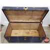 Image 2 : Atlas Metal Steamer Trunk (18-1/2"H x 36"W x 17-1/4"W) (SEE PICS!)