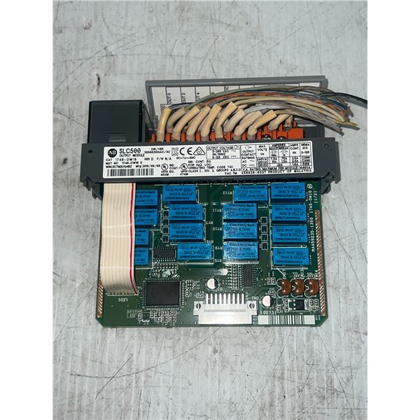 Allen-Bradley #1746-OW16 SLC500 Output Module