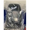 Image 2 : Scott Skin Care Dispenser