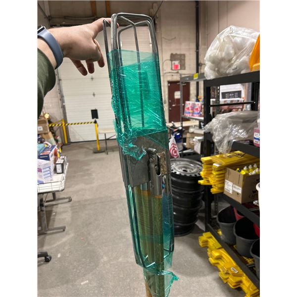 Lot of 4 dry mop handles