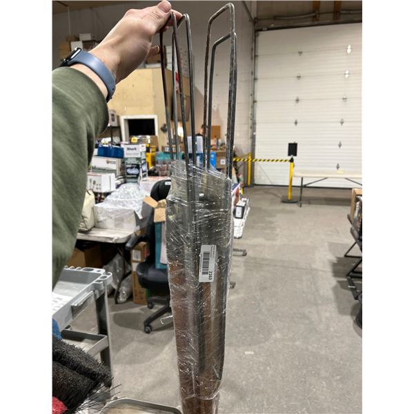 Lot of 4 dry mop handles