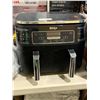 Image 1 : Ninja Foodi 4-in-1 8-qt. 2-Basket Air Fryer with DualZone Technology