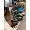 Image 3 : Henkels self sharpening knife block set