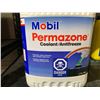 Image 2 : Mobil Permazone Coolant / Antifreeze 3.78L