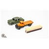 Image 2 : 3 VINTAGE DINKY TOYS: FORD SEDAN #170, FLAT TRUCK