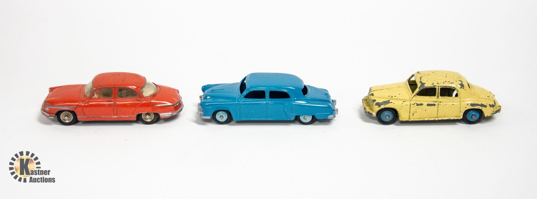 lot de 5 Dinky Toys (repro) Berliet, Ford Taunus, Panhard... (Neuf avec lot de 5 Dinky Toys (repro) Berliet, Ford Taunus, Panhard... (Neuf avec