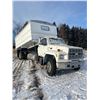 Image 4 : Approx. 1989 Ford F800 single axle, showing 357,944  kms, GVWR 30,000 lbs, SN. 1FDPF82K4KVA12986, 42