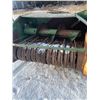 Image 9 : JD 24T square baler