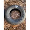 Image 1 : LT275/70 R18 Tire