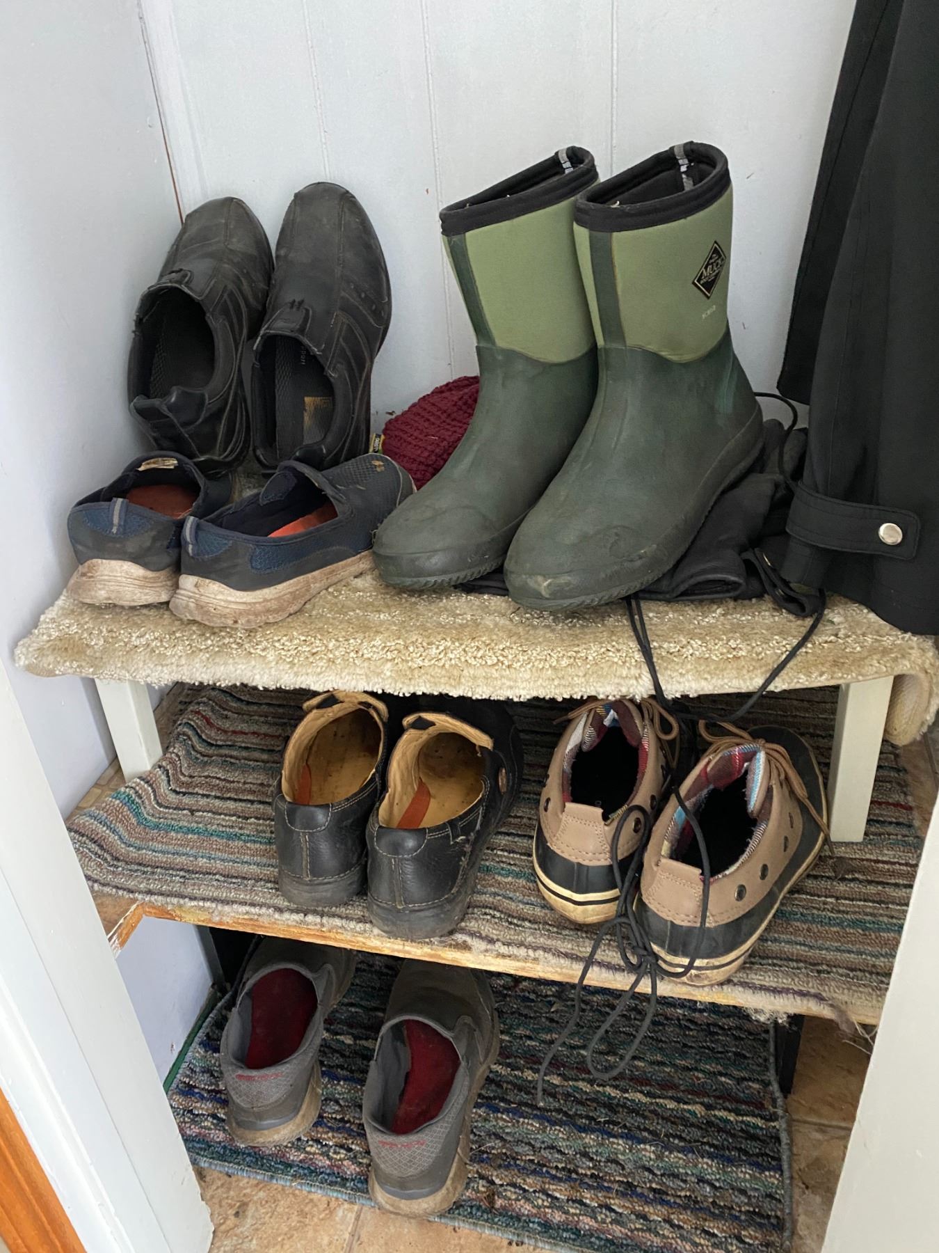 Contents of closet, Muck boots (approx. size 6 ladies) qty of shoes ...