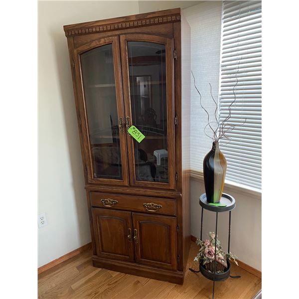China cabinet & plant stand c/w décor