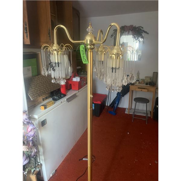 Complete contents of summer house. (NOTE: If anything is screwed to the walls it DOES NOT GO)