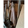 Image 13 : Balance in shed