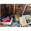 Image 6 : Balance in shed