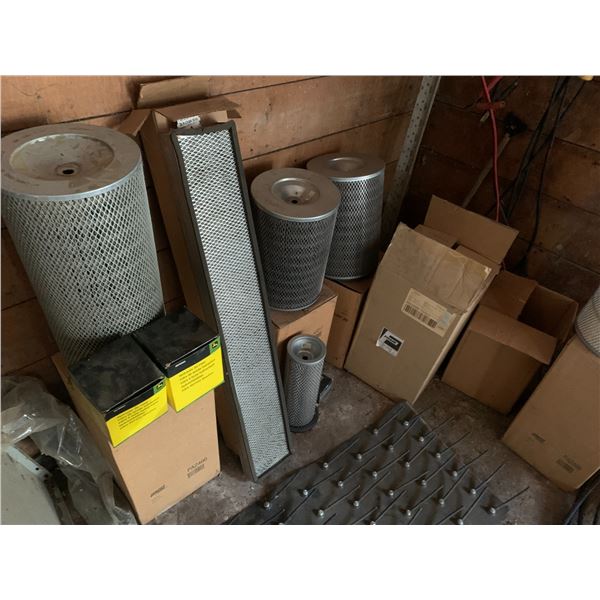 Qty of JD & Case IH 1660 Air filters & draper
