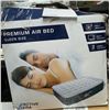 Image 1 : air bed