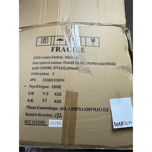 chaise en polypoprylene rouge
