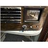 Image 2 : radio antique