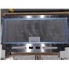 Image 1 : kitchen hood vent