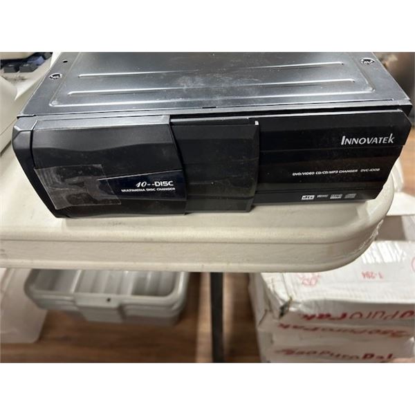 10-disc multimedia changer