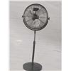 Image 1 : metal floor fan