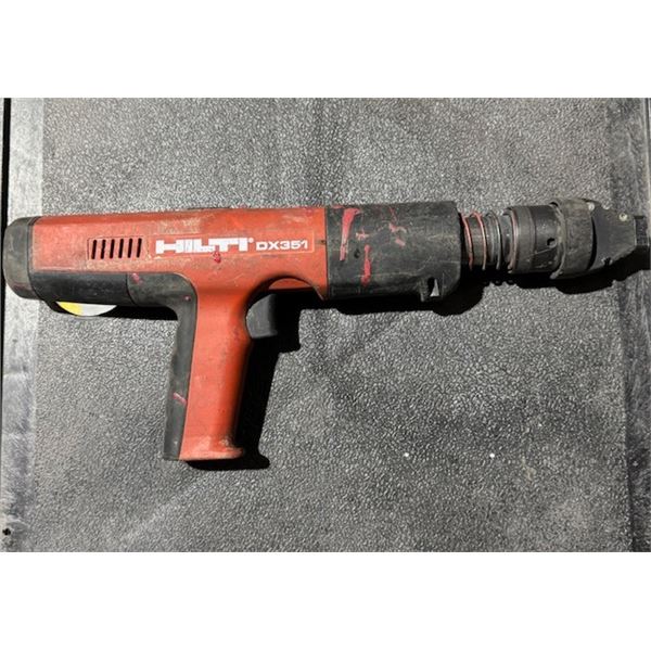 Cloueur à Poudre Hilti DX450 - Professionnel (Occasion, Très Bon état)
