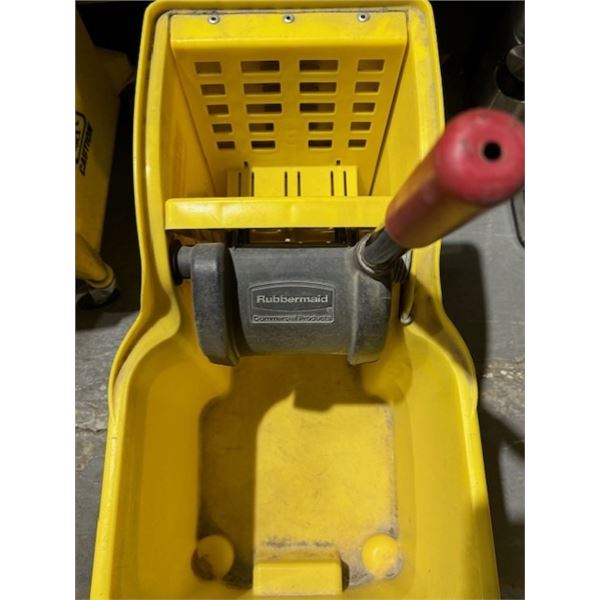 chaudiere commerciale rubbermaid
