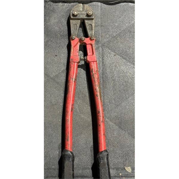 coupe-boulon de 24 a machoire
