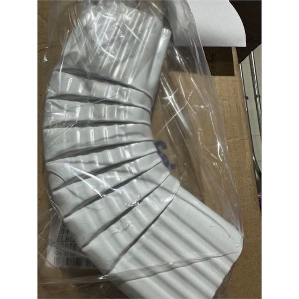 coude carre a 30 degres de 2.5 po pour goutiere en aluminium blanc qt 14