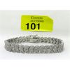 Image 1 : 1.02 CTW Diamond Studded Tennis Bracelet 