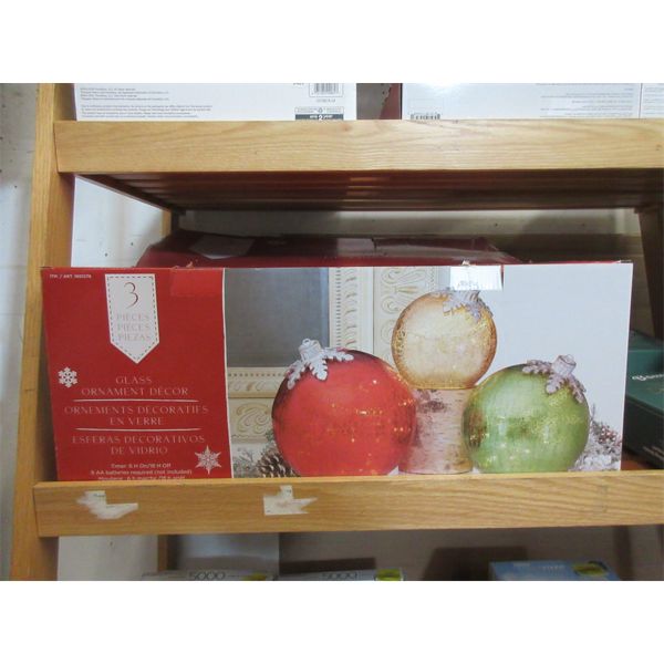 Two 3 Piece Glass Ornament Decor Sets