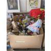 Image 1 : Skid of Assorted Customer Return Goods 