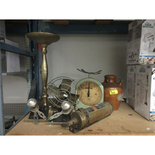 7 Piece Lot of Vintage Décor and Tools