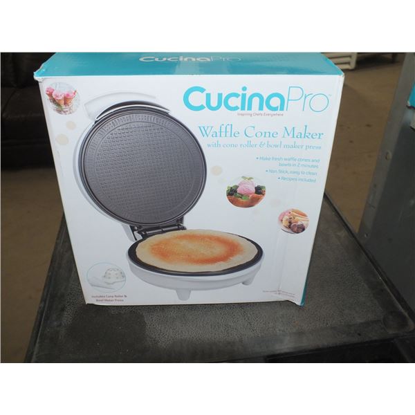 Cucina Pro Waffle Maker