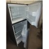 Image 2 : Frigidaire Fridge