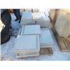 Image 1 : 2 Pallets Of Chart Boxes