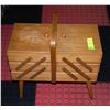 Image 1 : ESTATE SEWING BOX WITH ACCESSORIES-ESTATE